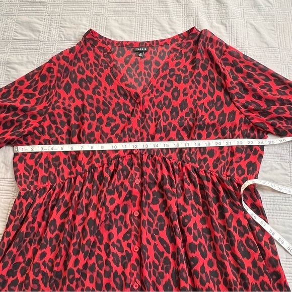 Torrid Red Cheetah Animal Print Button Up Tunic Shirt Semi-Sheer Plus Size 3X - Picture 10 of 13